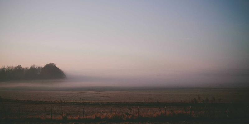 量子密钥分发网络：如何通过定制化软件开发与IT服务构建下一代无条件安全通信基础设施