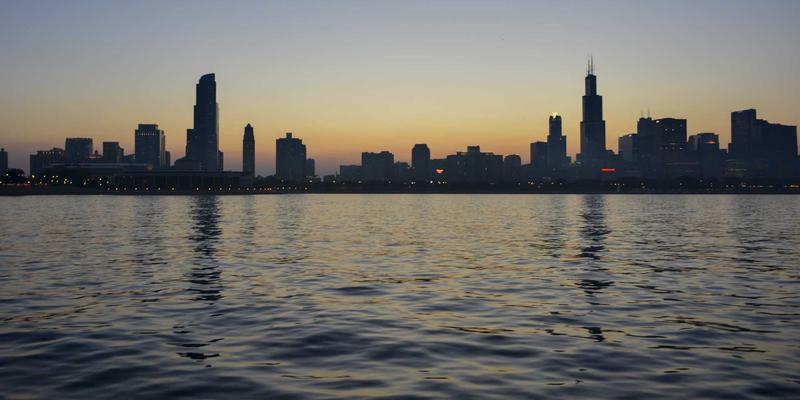 驱动数字未来：400G/800G光传输技术如何重塑数据中心与骨干网，并依赖定制软件与IT咨询实现价值